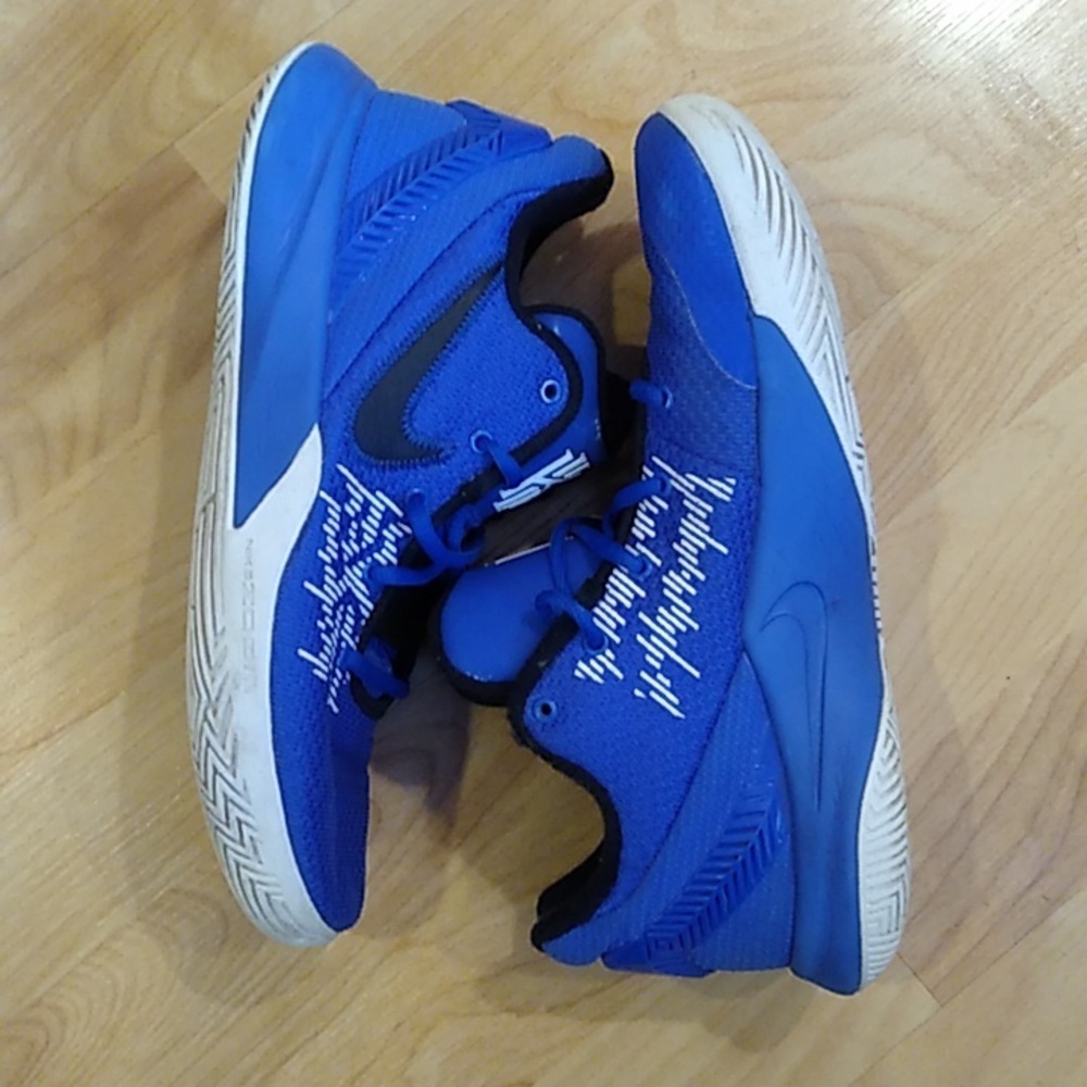 Nike Zoom Kyrie Flytrap 2 Athletic Shoes.Royal Blue & White, Black Swoosh Mens 8 - Picture 9 of 11